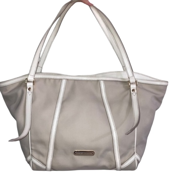 Burberry Canterbury tote bag in khaki and white leather - Picture 1 of 13